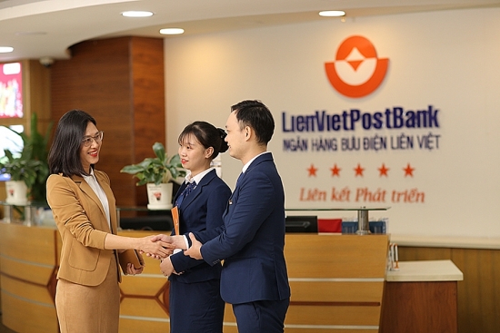 LienVietPostBank sẽ lên sàn HOSE, chia cổ tức bằng cổ phiếu và phát hành riêng lẻ cho nhà đầu tư nước ngoài