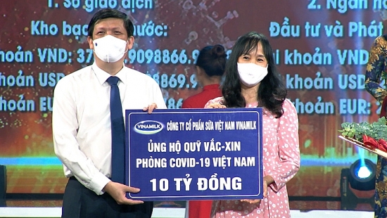 vinamilk tiep tuc dong hanh voi chinh phu ung ho 10 ty dong vao quy vaccine phong covid 19