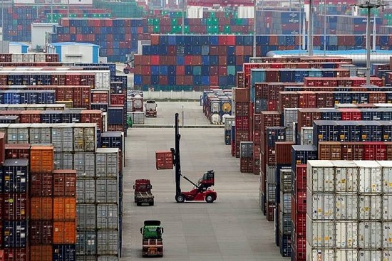 Cước vận tải container giảm nhưng khủng hoảng chuỗi cung ứng toàn cầu vẫn tiếp diễn