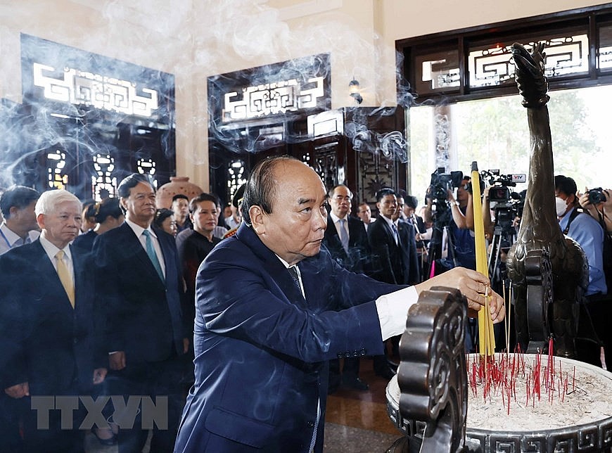 Chủ tịch nước Nguyễn Xuân Phúc dự Lễ kỷ niệm 110 năm Ngày sinh đồng chí Phạm Hùng
