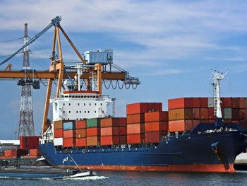 Logistics: Doanh nghiệp Việt mãi yếu thế