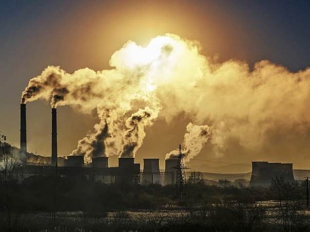 Phát thải carbon toàn cầu trên đà đạt mức cao nhất mọi thời đại