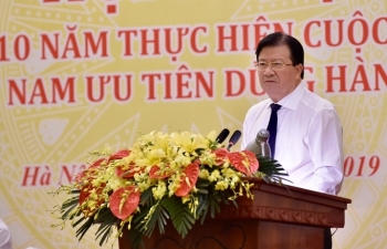 Phó Thủ tướng: Ưu tiên dùng hàng Việt để thúc đẩy sản xuất
