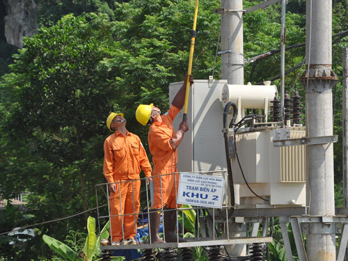 Tiếp nhận lưới điện hạ áp nông thôn: Cần sự quyết liệt của địa phương