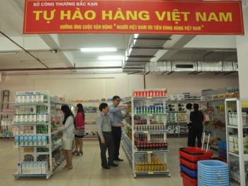 Đưa hàng Việt về nông thôn, miền núi - Kỳ III:  Điểm bán hàng cố định - Lối ra cho hàng Việt