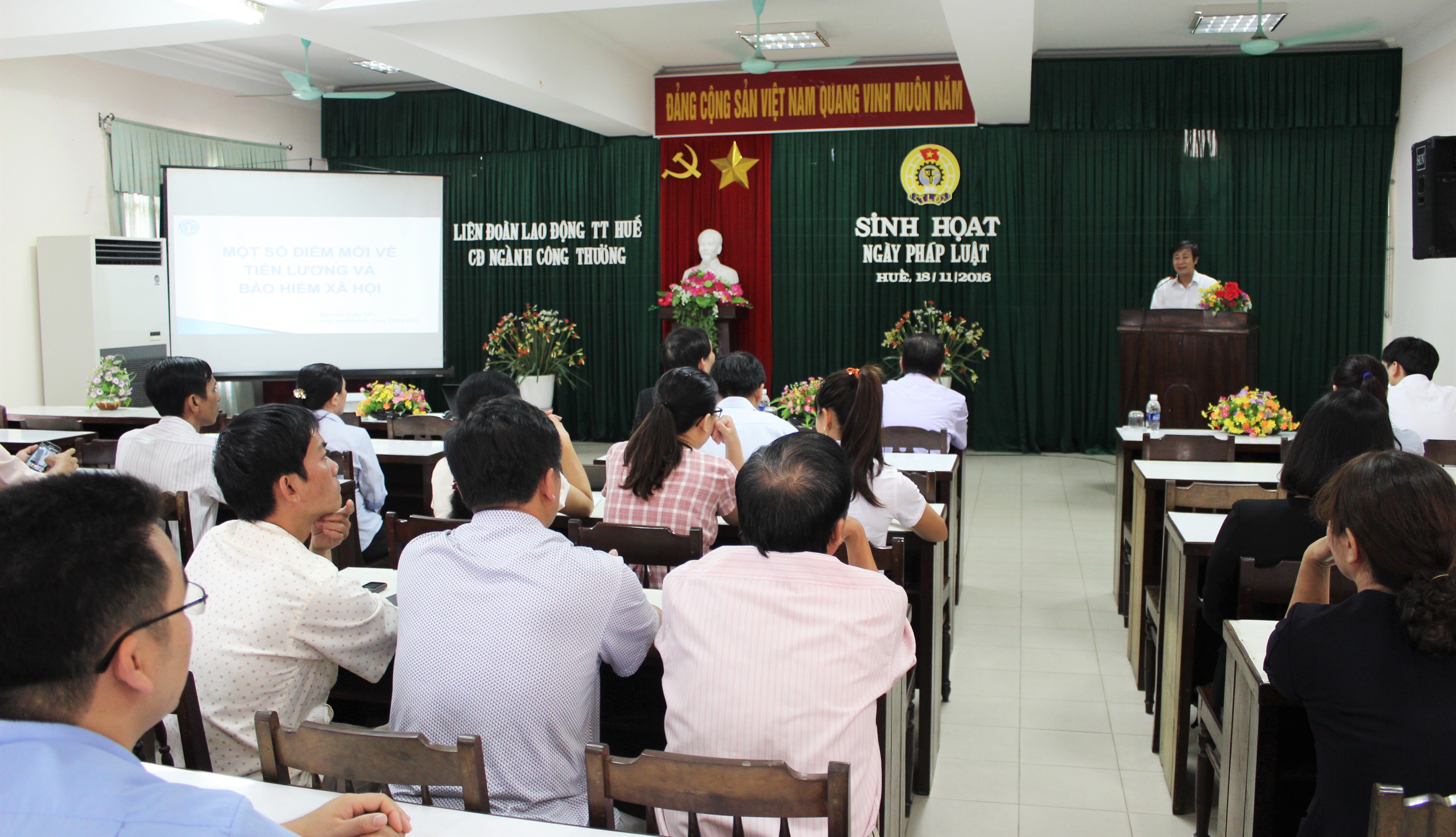 Thừa Thiên Huế: Công đoàn ngành Công Thương hưởng ứng “Ngày Pháp luật”