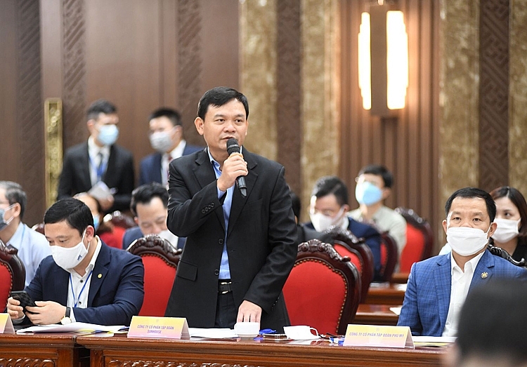 Chủ tịch HĐQT Tập đoàn Sunhouse Nguyễn Xuân Phú, phát biểu tại Hội nghị