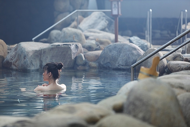 Tắm khoáng nóng đã trở thành nét văn hóa đặc sắc của người Nhật