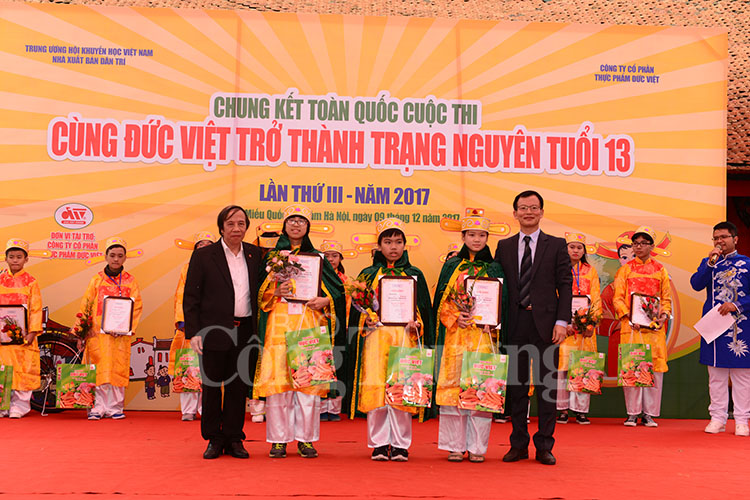 Chung kết toàn quốc cuộc thi “Cùng Đức Việt trở thành Trạng nguyên tuổi 13”