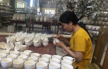 Crafting  strategy to develop  Vietnam’s  trade  villages