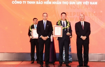 Sun Life Việt Nam lọt Top 10 công ty bảo hiểm nhân thọ uy tín nhất Việt Nam