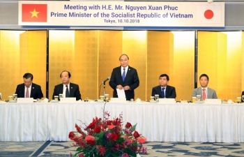 Thủ tướng kêu gọi doanh nghiệp Nhật Bản đầu tư vào các dự án công nghệ cao