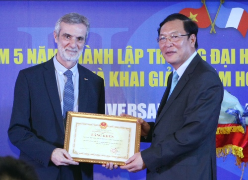 USTH - 5 năm hợp tác giáo dục Việt Pháp