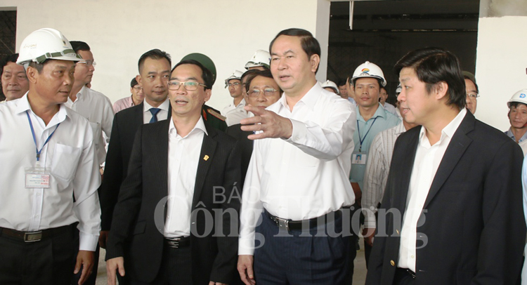 Chủ tịch nước Trần Đại Quang khởi động đồng hồ đếm ngược APEC 2017