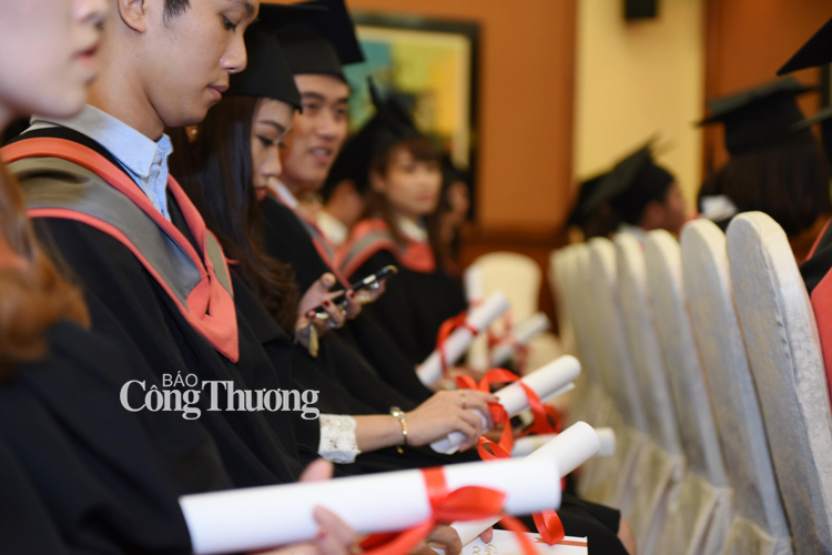 Đại học quốc tế BUV: Sinh viên tốt nghiệp đạt 100% ba năm liên tiếp