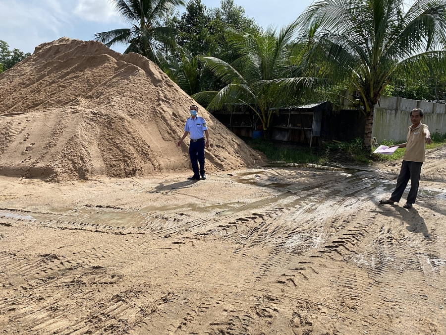 Bình Thuận: Phát hiện một số cơ sở kinh doanh bán cát không có nguồn gốc hợp pháp