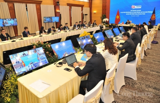 Hướng tới phát triển thị trường năng lượng ASEAN bền vững, xanh và sạch