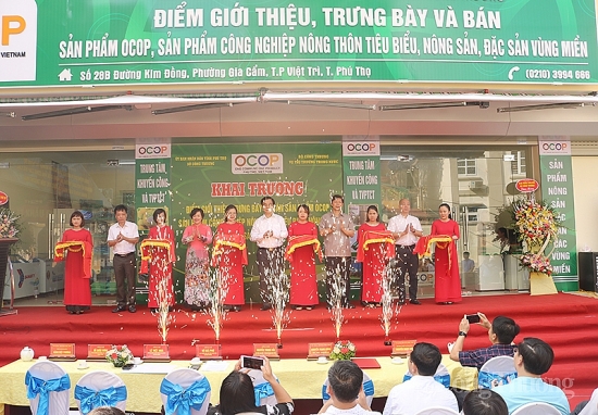 Phú Thọ khai trương điểm giới thiệu và bán sản phẩm OCOP