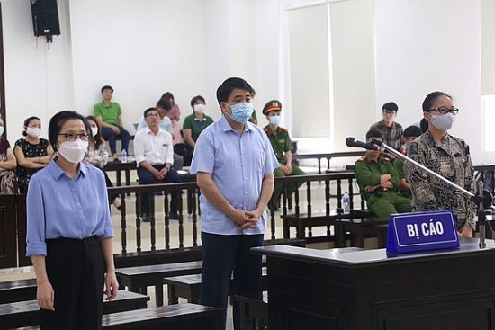 Ngày mai xét xử vụ nâng khống giá cây xanh liên quan cựu Chủ tịch UBND TP. Hà Nội Nguyễn Đức Chung