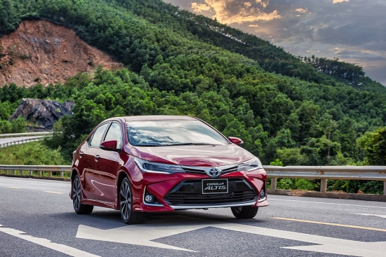 Toyota Việt Nam ưu đãi cho khách hàng mua Corolla Altis, Rush, Innova và Wigo
