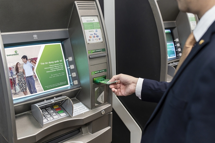 Vietcombank nỗ lực đảm bảo hệ thống ATM hoạt động an toàn, thông suốt dịp Tết