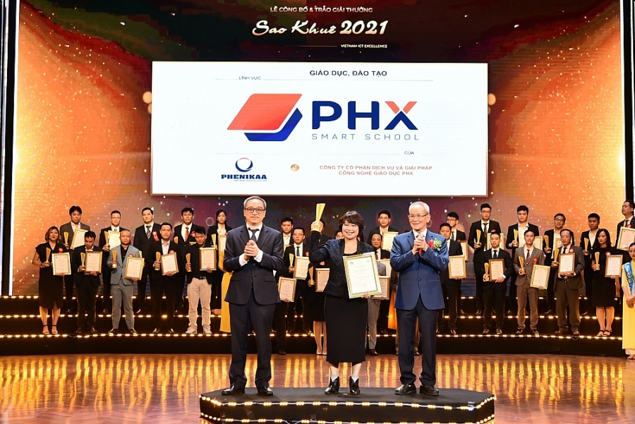 Giải pháp công nghệ của PHX Smart School đạt giải thưởng Sao Khuê 2021