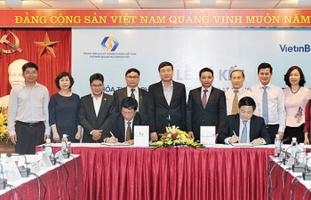 Kỷ niệm một  năm thị trường chứng khoán phái sinh ở Việt Nam