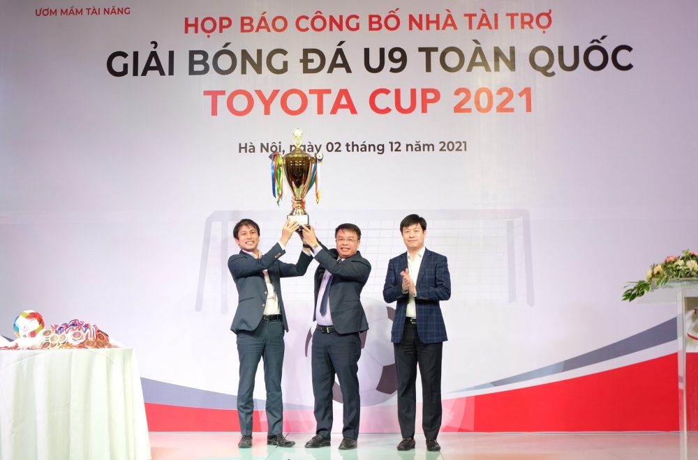 Khởi động giải bóng đá U9 toàn quốc Toyota Cup 2021