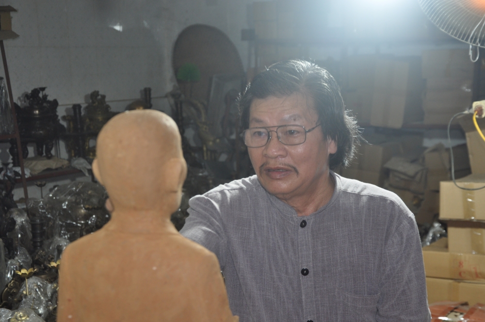 Nghệ nhân Nguyễn Tấn Đích: Thành thạo kỹ thuật truyền thống