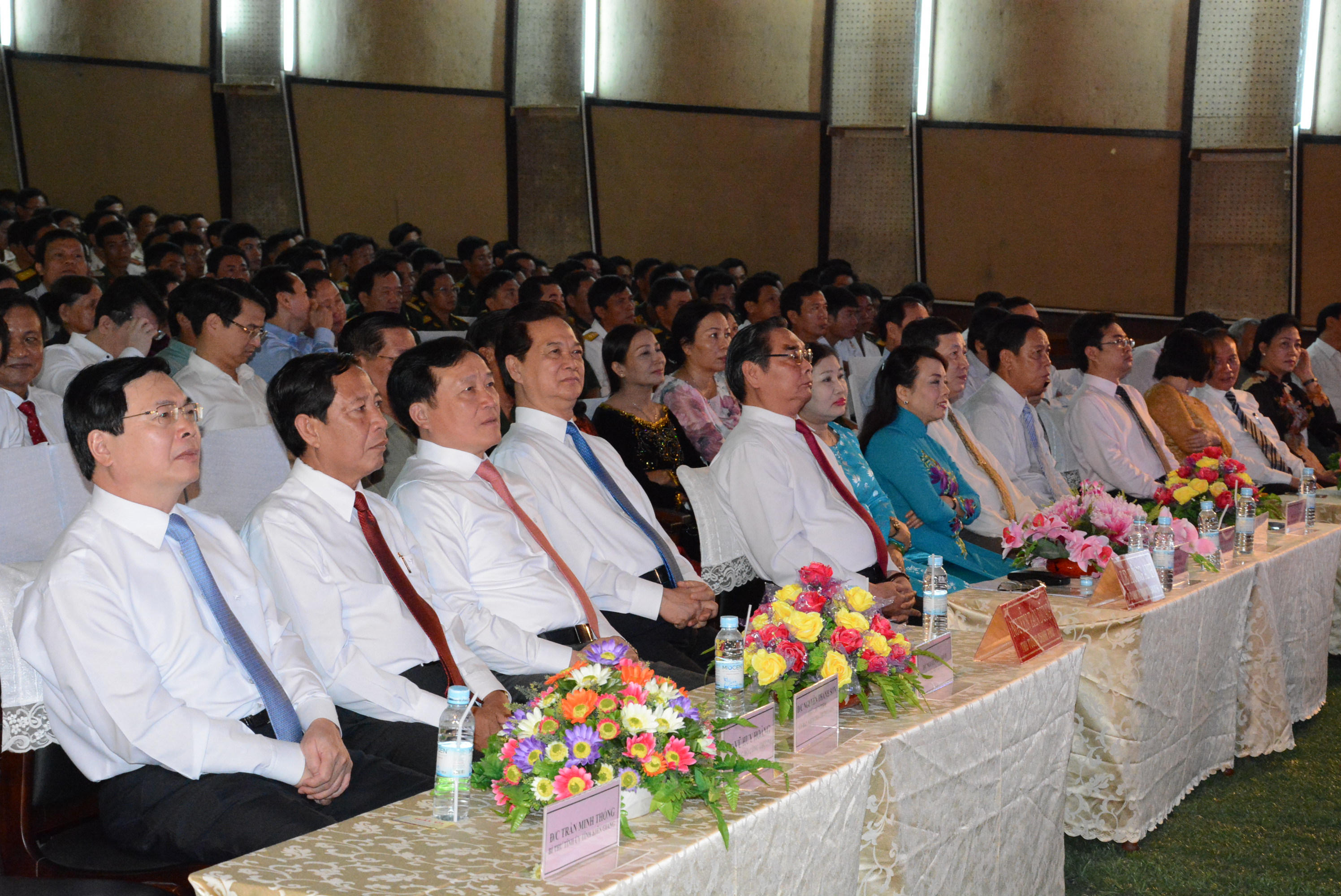 Thủ tướng Chính phủ dự lễ kỷ niệm 40 năm giải phóng miền Nam tại Kiên Giang