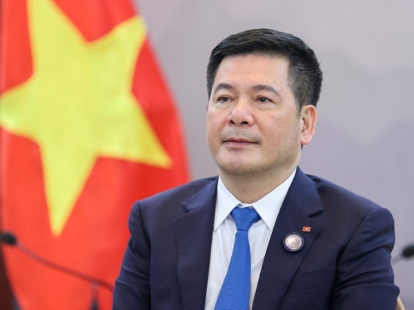 Bộ trưởng Nguyễn Hồng Diên: chung sức “vượt bão” đưa nền kinh tế về đích