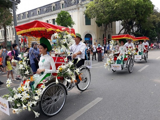 Du lịch Hà Nội đón hơn 8,6  triệu lượt khách trong 6 tháng đầu năm