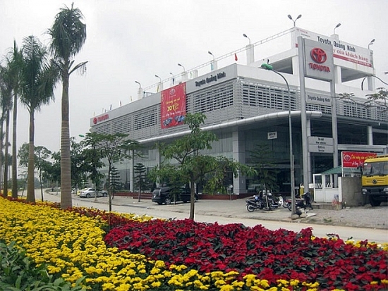 Hộp thư ngày 2/5: Showroom Toyota Quảng Ninh: Khách hàng muốn mua xe, phải lắp thêm phụ kiện
