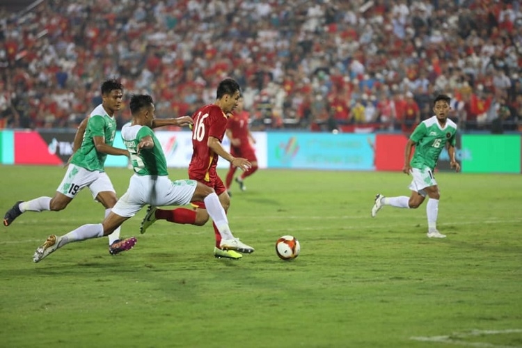 U 23 Việt Nam xuất sắc vượt qua U23 Indonesia với tỉ số 3-0