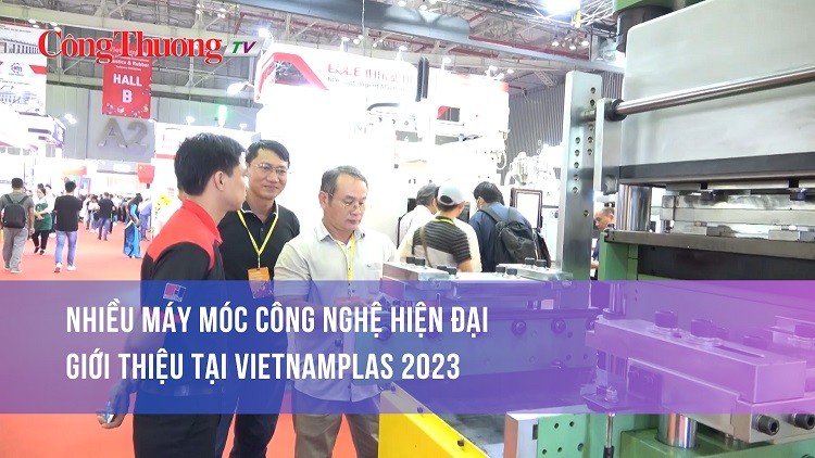 Nhiều máy móc công nghệ hiện đại giới thiệu tại VietnamPlas 2023