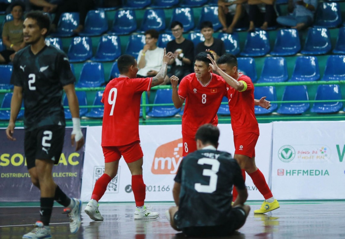 Futsal Việt Nam hòa đáng tiếc New Zealand