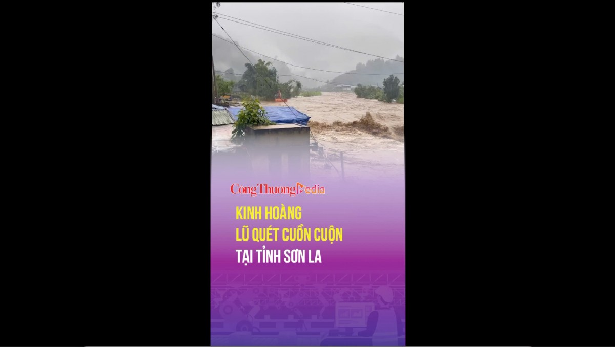 Kinh hoàng lũ quét cuồn cuộn tại tỉnh Sơn La