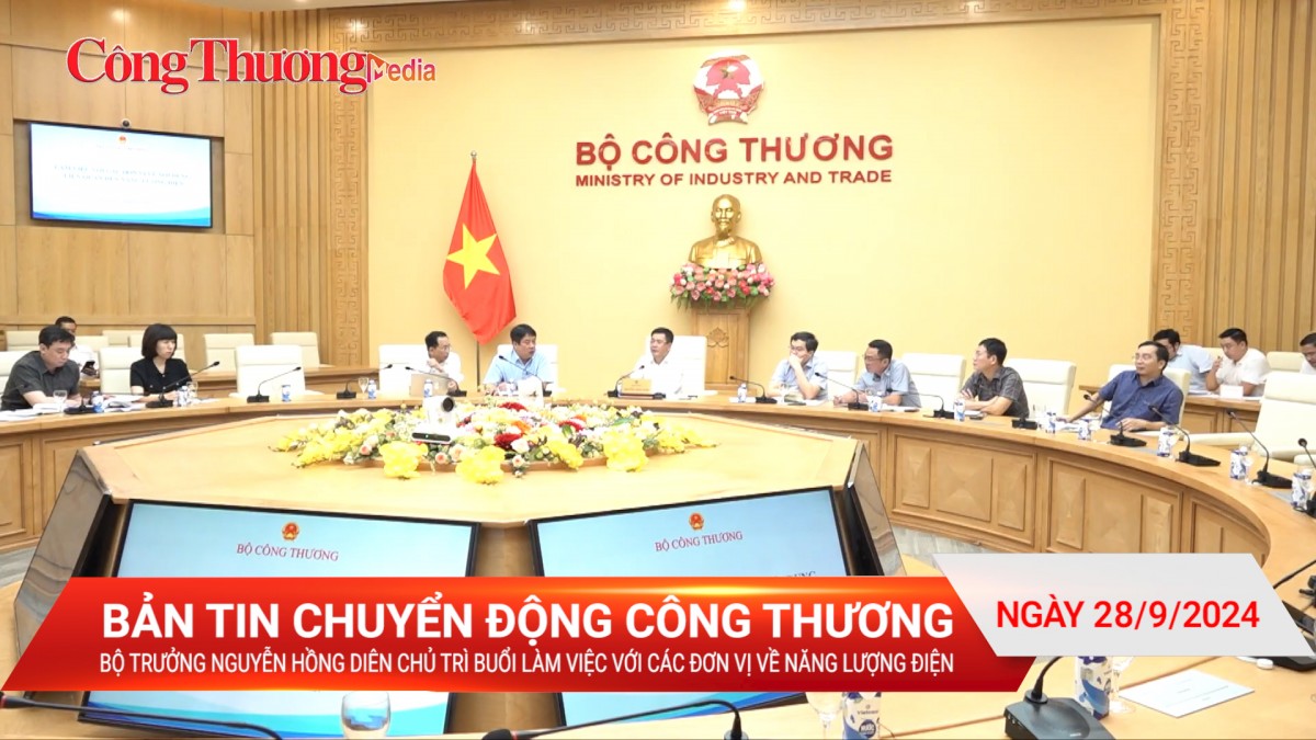 Bộ trưởng Nguyễn Hồng Diên chủ trì buổi làm việc với các đơn vị về năng lượng điện