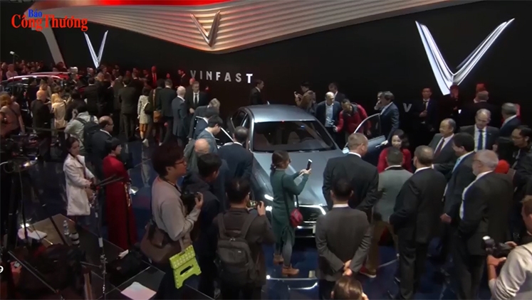 Hai "ngôi sao" của VinFast tại Paris Motor Show 2018