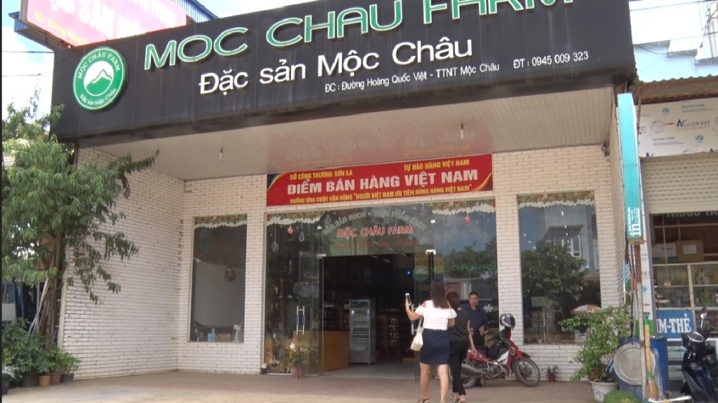 Hàng Việt chinh phục người tiêu dùng Sơn La